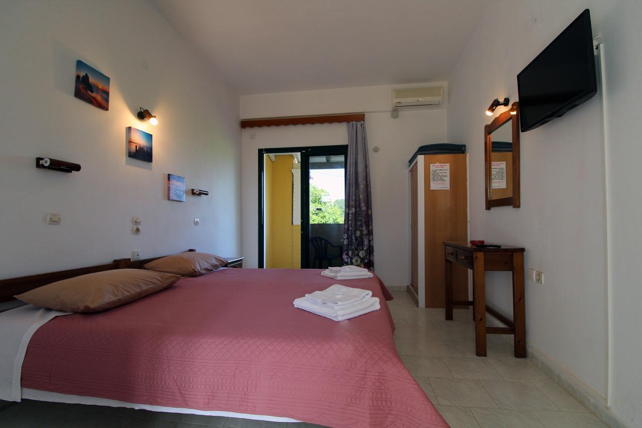 Stars Hotel (Adults Only) Agios Georgios  Exterior photo